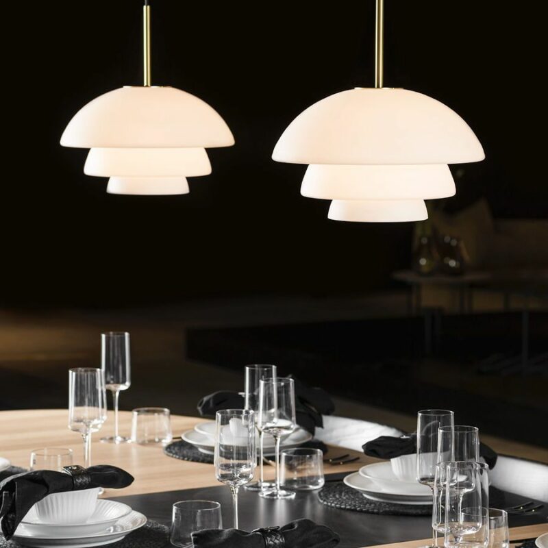Arkivlampe 4006 fra Hadeland Glassverk