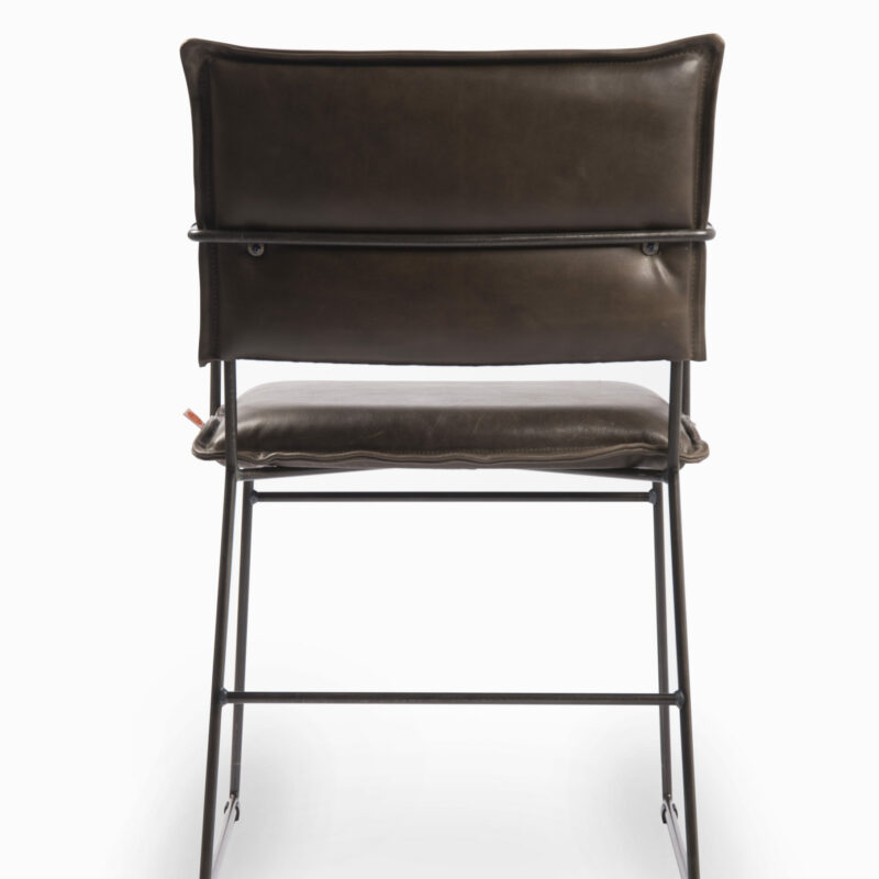 Norman spisestol i Luxor Grey med armlener fra Jess Design