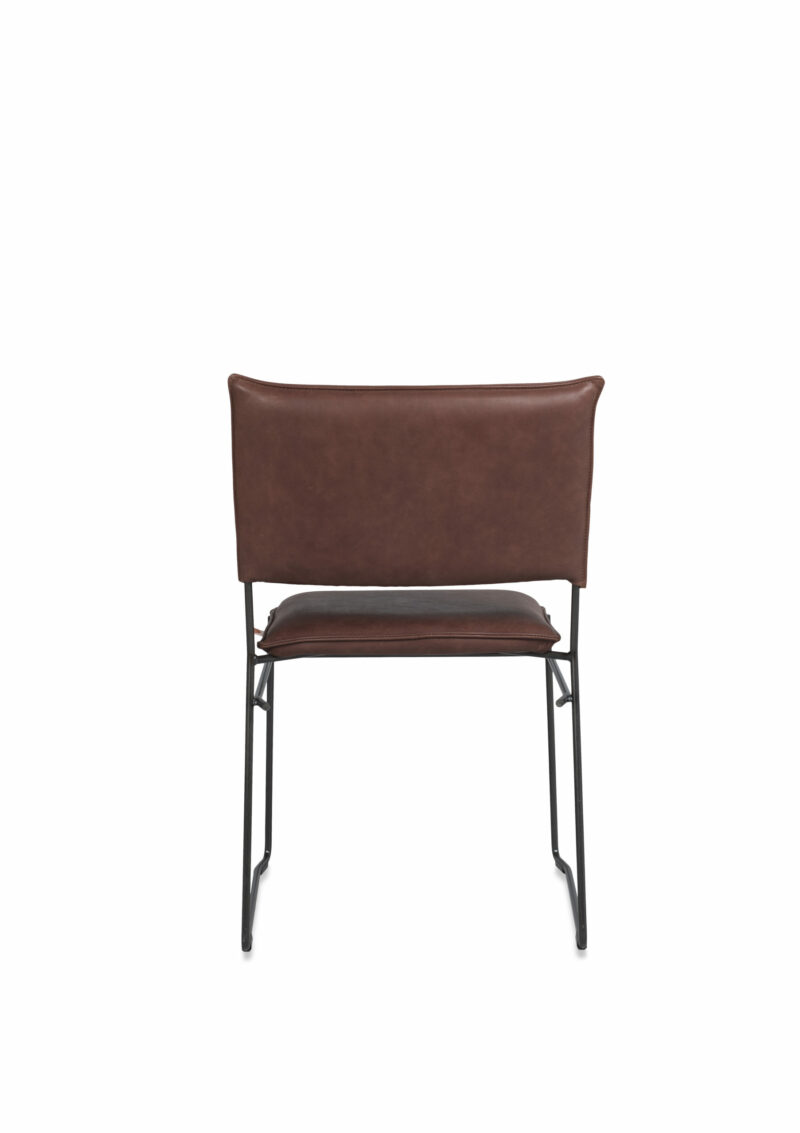 Norman stackable spisestol i Bonanza British Tan fra Jess Design