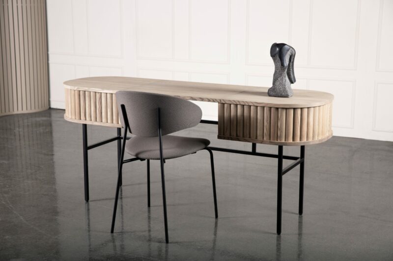 Velvet skrivebord fra danske Kristensen & Kristensen