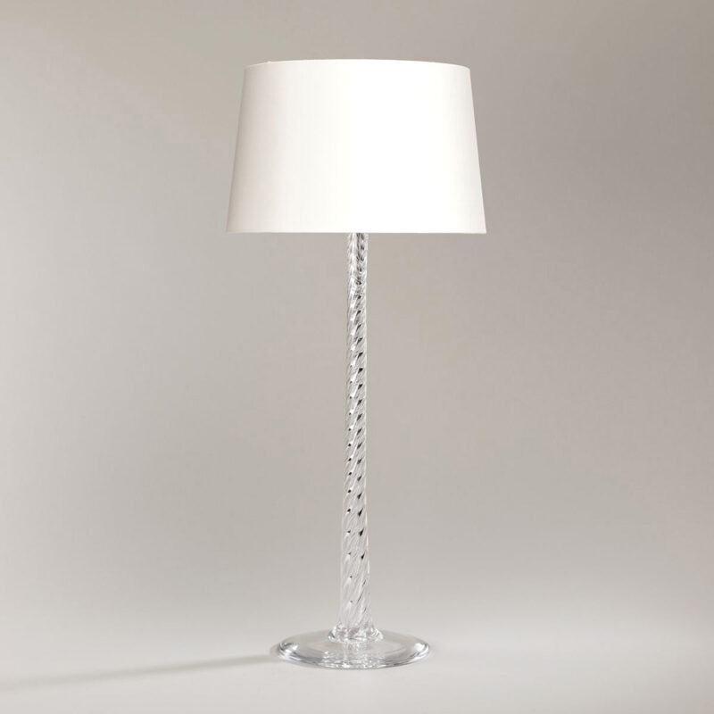 Bordlampe i krystallglass med lys lampeskjerm