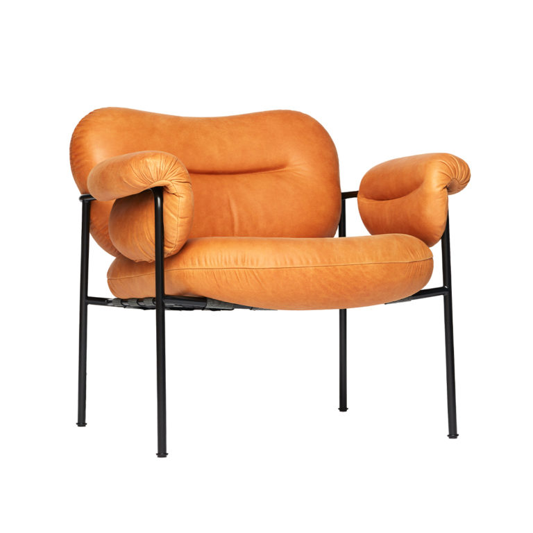 Bollo lenestol i Vintage Cognac med Matte Black Ral 9005 bein fra Fogia