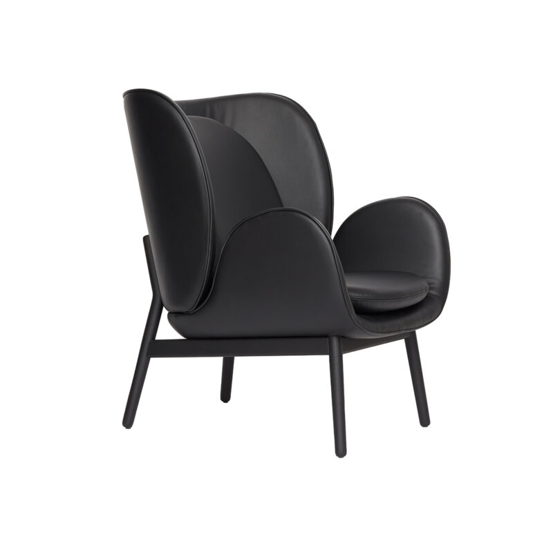 Embrace lenestol i Elmsoft Black fra Fogia