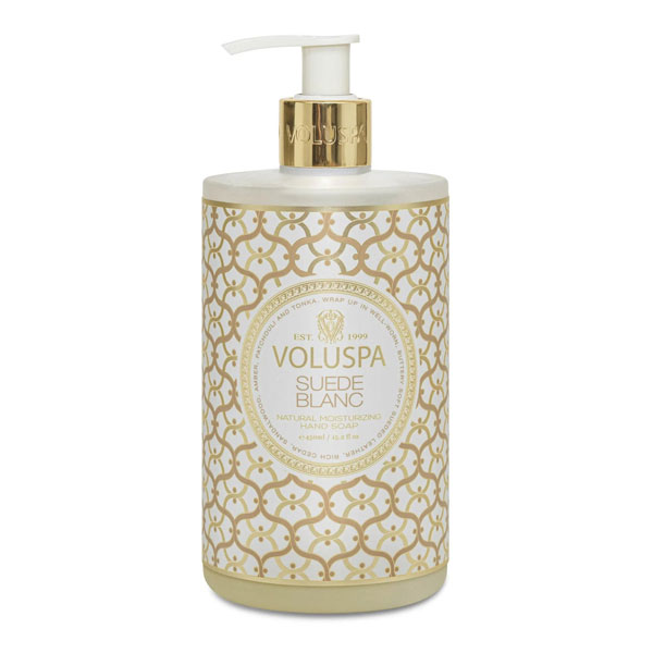 Håndsåpe | Suede Blanc fra Voluspa, produktbilde av håndsåpe med pumpe i duften Suede blanc
