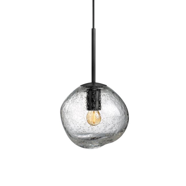 Crystal Stone | Klar Soda fra Hadeland Glassverk, produktbilde av lampe i størrelsen 250 mm med sort metall