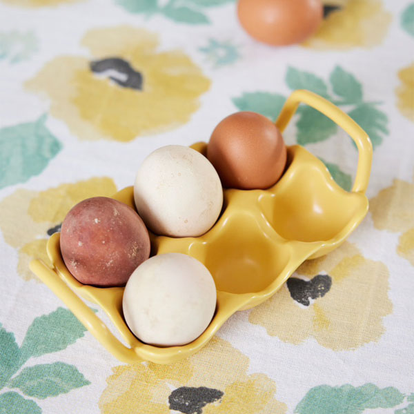 Egg holder | Gul fra Sagaform