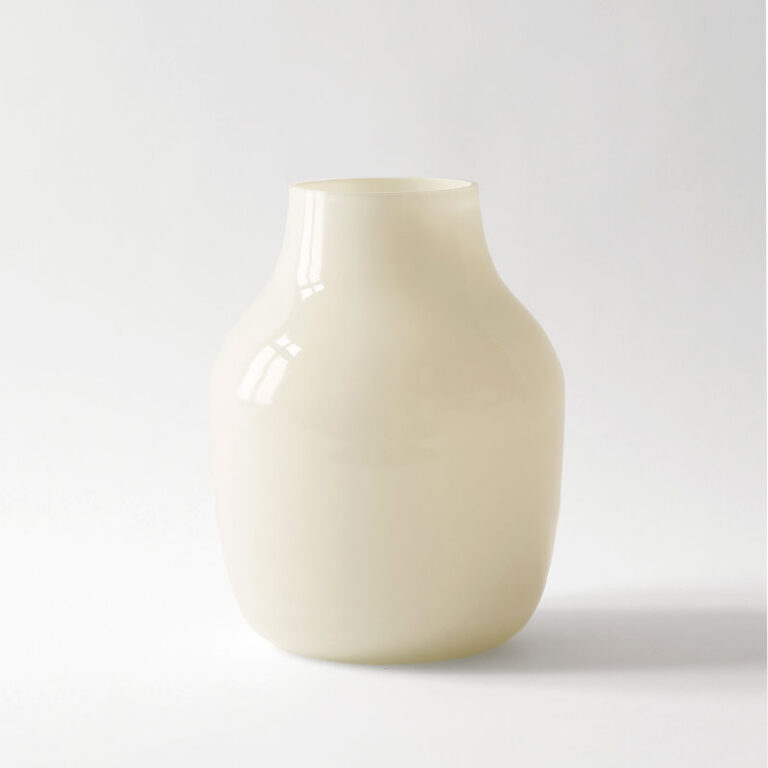 Paloma Glassvase i L i Offwhite fra Tell Me More