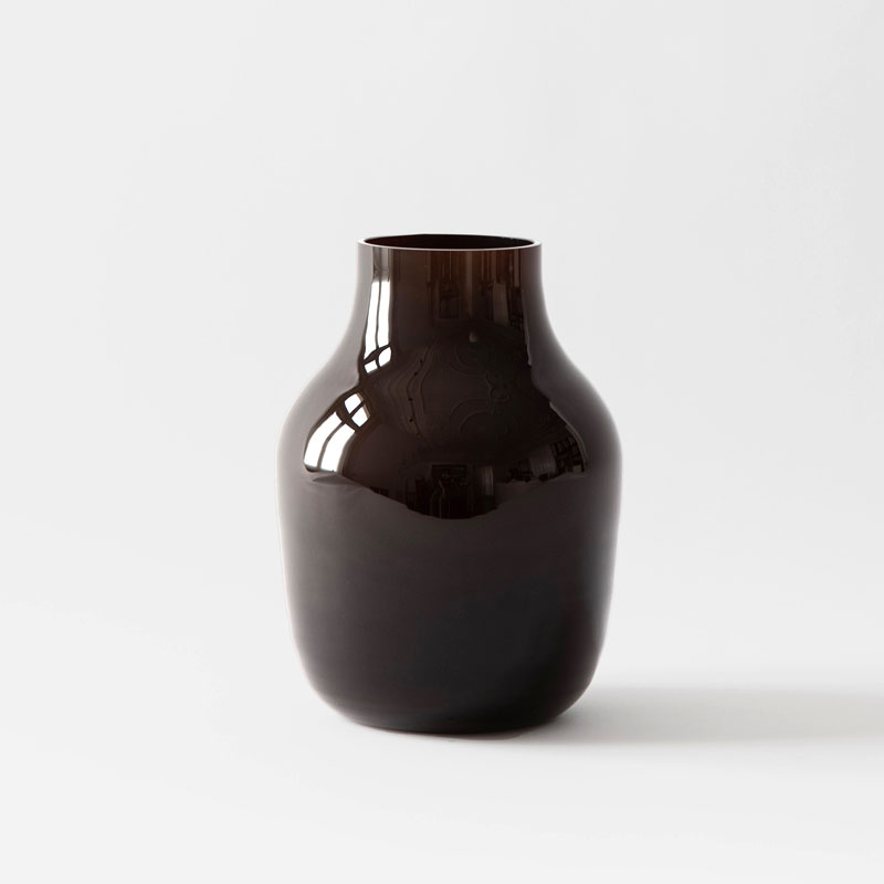 Paloma vase S i mørk brun fra Tell Me More