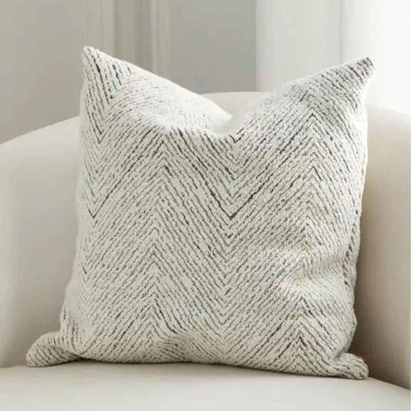 Missoni blurred pute i sikksakk mønster ensfarget boucle tekstil