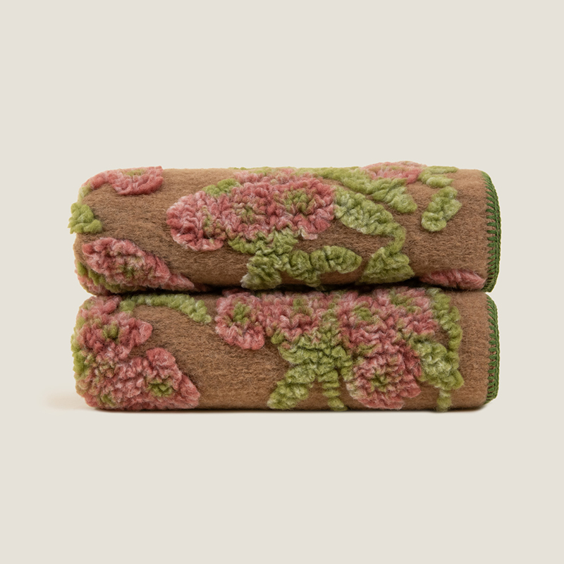 Old Flower pledd Frati Home-ull-et hjem-1