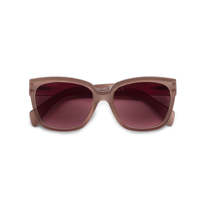 Store solbriller med cateye form i beige fra have a look