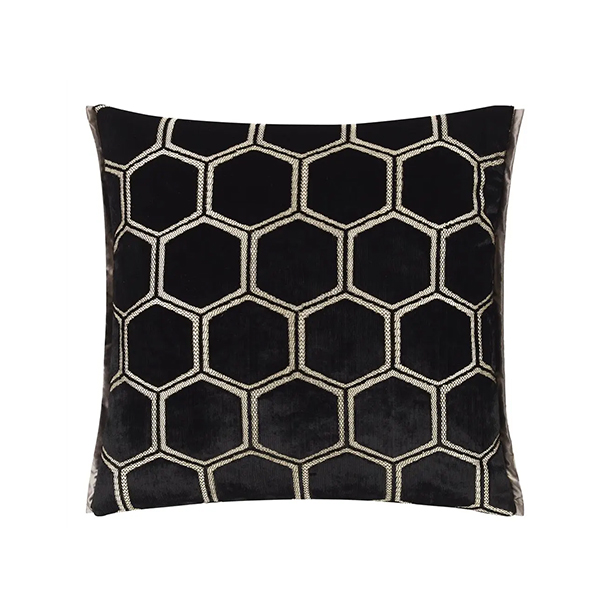 CCDG1155-Manipur Noir pyntepute-pute-sort-designers guild-et hjem-tekstil-forside