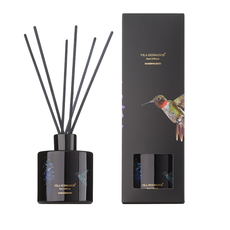 Vila Hermanos-Hummingbird-diffuser-duftpinner-et hjem