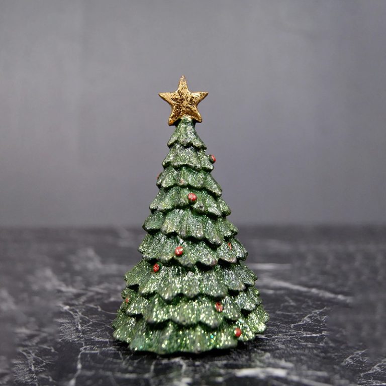 Julepynt | Juletre fra Filipiniana