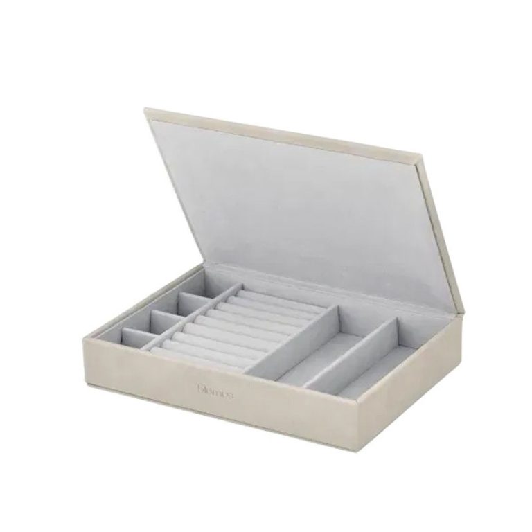 sahla smykkeskrin i beige skinn fra blomus