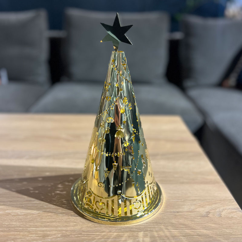 juletre i gull med brett fra Jette Frölich