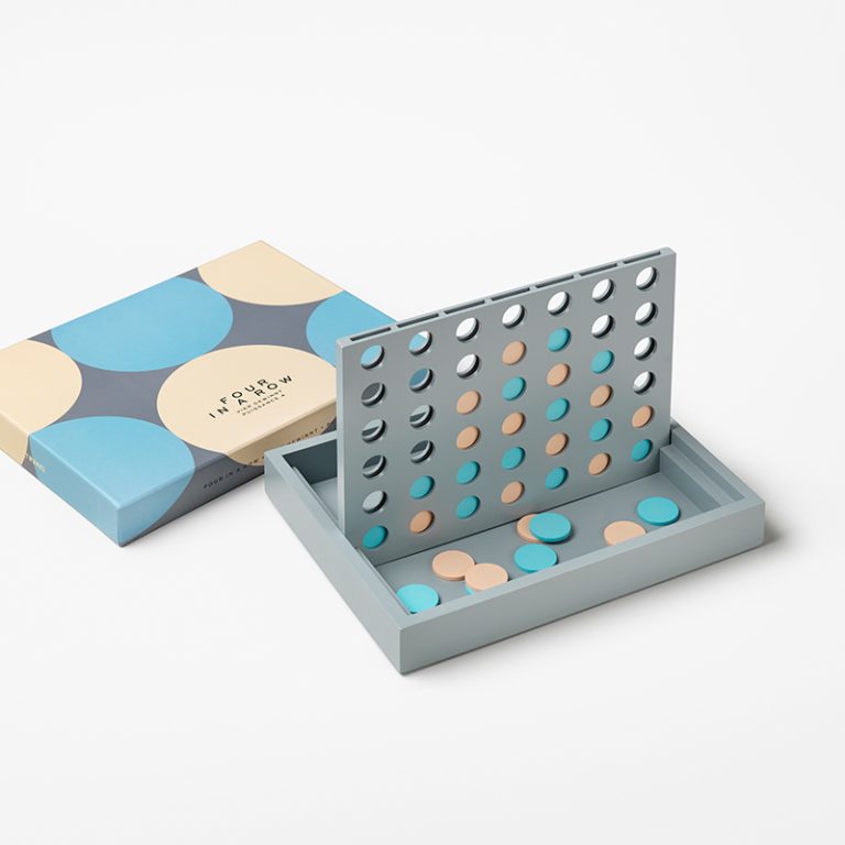 Fire på rad-spill-printworks-et hjem-produktbilde 1