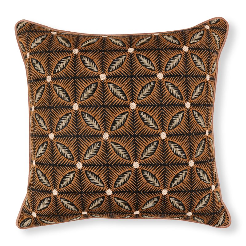 Effie 50×50 Pute i Sienna fra Romo