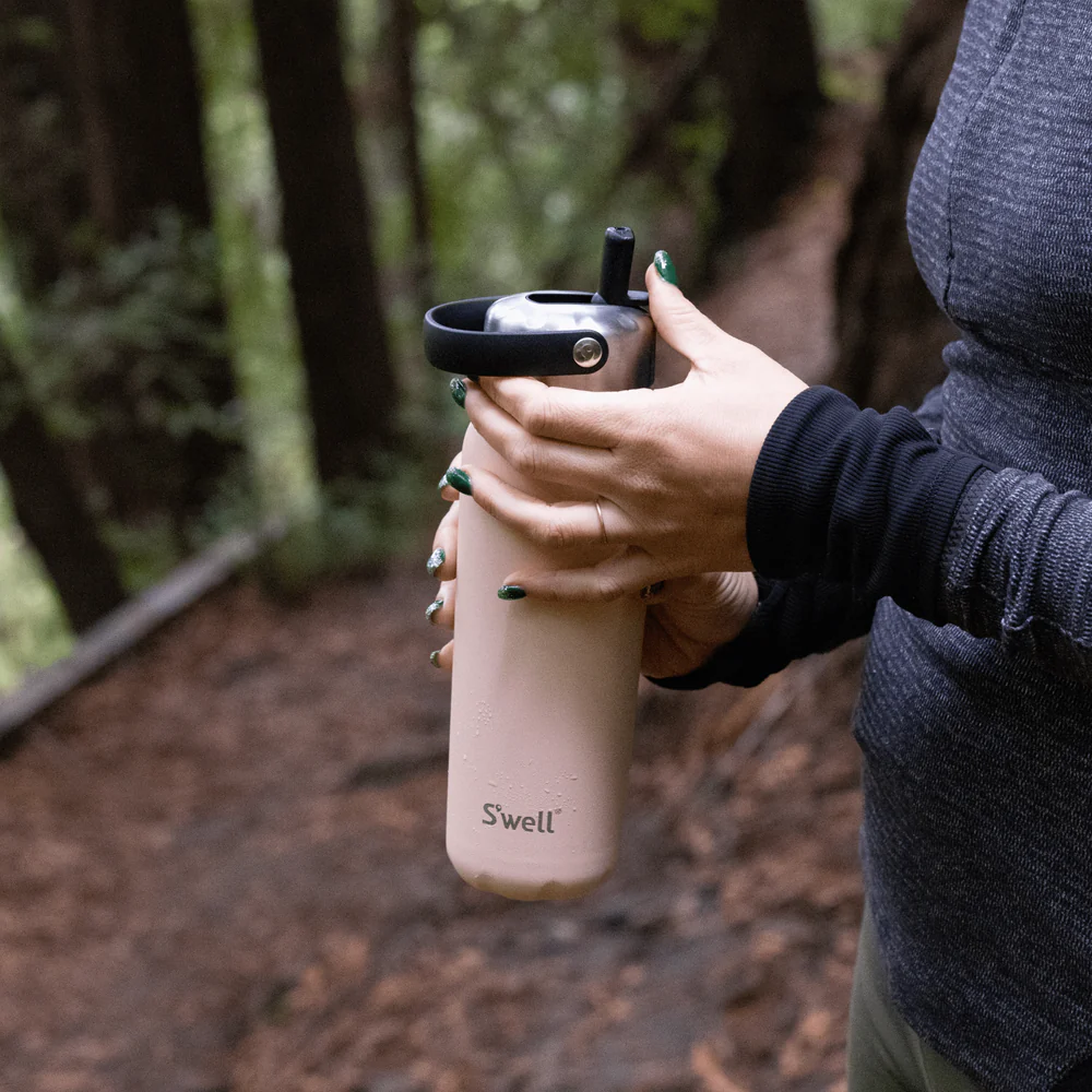 S’well Explorer drikkeflaske med sugerør 700ml. | Himalayan salt - Bilde 4