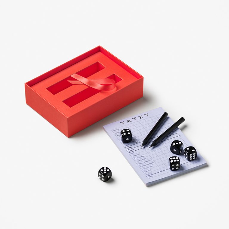 Yatzy-terningspill-spill-printworks-et hjem-produktbilde 1