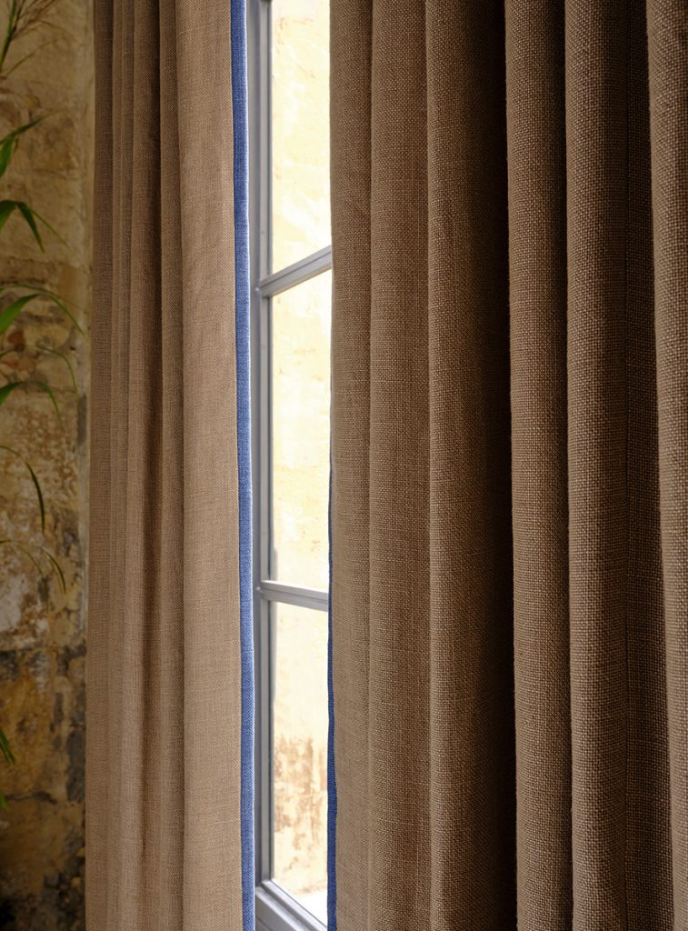 1007611_300dpi-tekstil-teksilavdeling-et hjem-colefax and fowler-manuel canovas