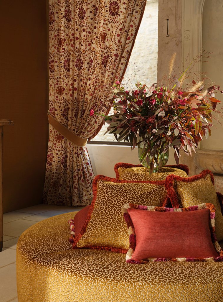 1007657_300dpi-tekstil-teksilavdeling-et hjem-colefax and fowler-manuel canovas