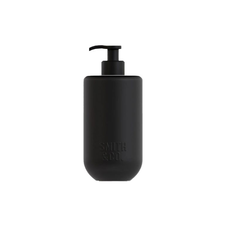 hånd- og kroppssåpe i duften tabac og cedar wood fra smith & co.