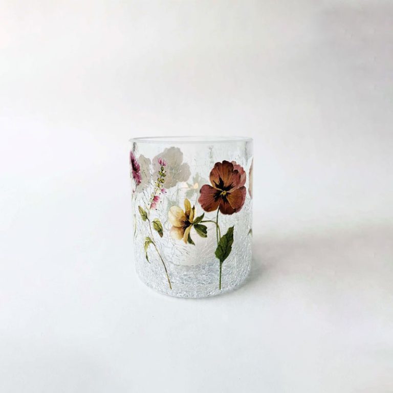 krakelert lysholder med stemorsblomster fra trend design