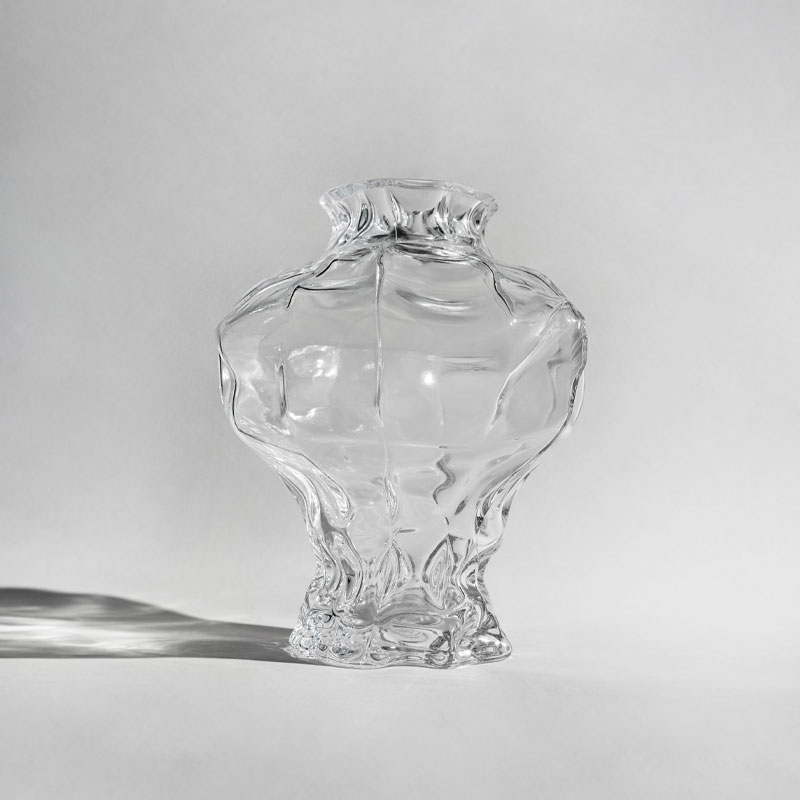 ammonit Large vase i klart glass fra hein studio