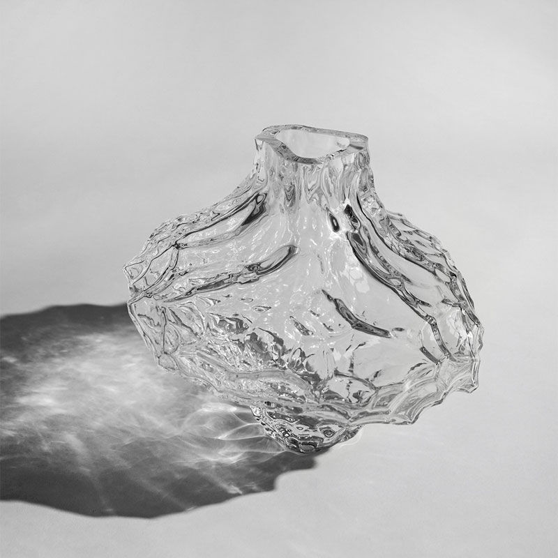 canyon vase large I klart munnblåst glass fra hein studio