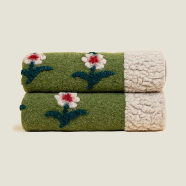 Daisy verde ullpledd i beige og grønt fra frati home