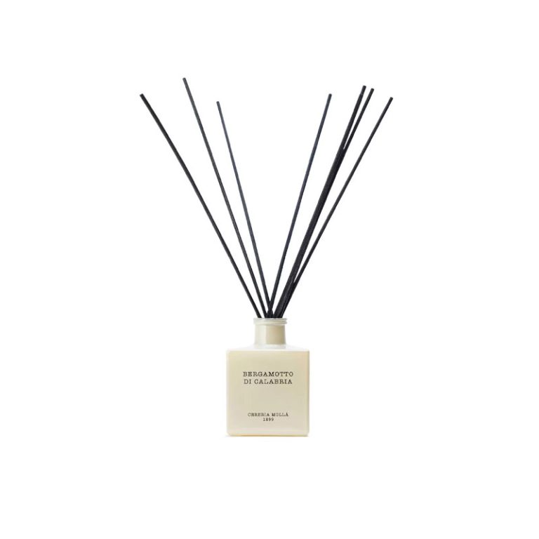 duftpinner 100 ml i kremhvit beholder i duften bergamott