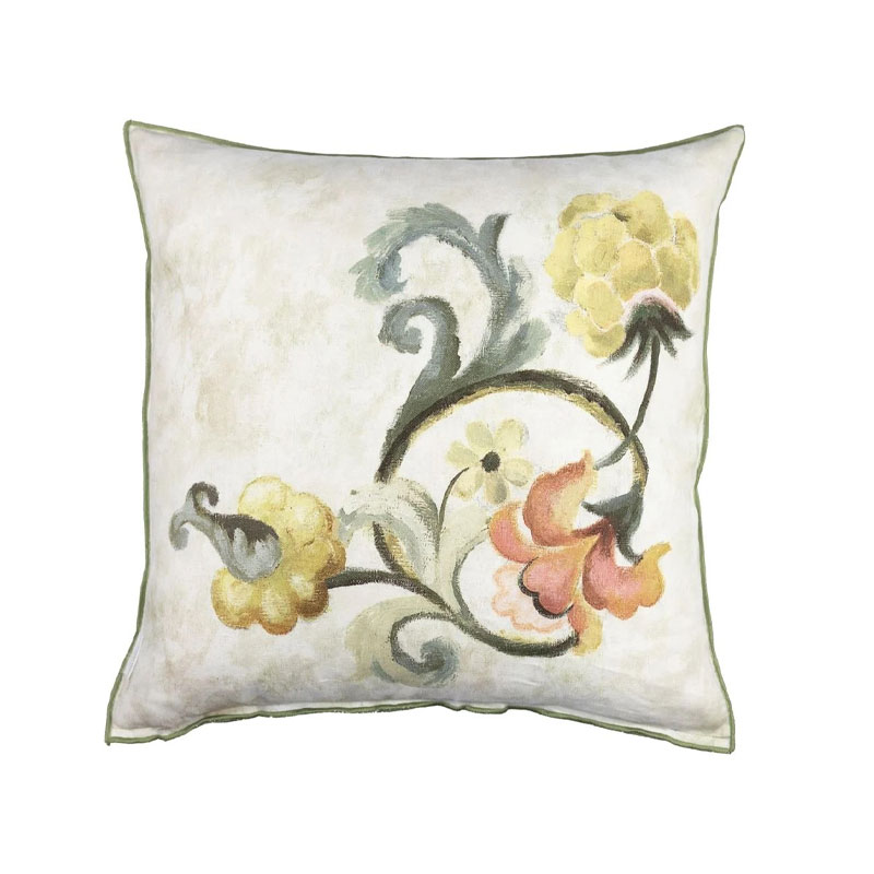 osier damasse travertine pute i 50x50 cm i dempede vårfarger fra designers guild