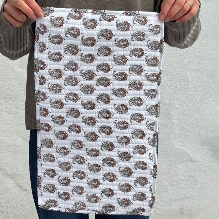 blokktrykket spisebrikker i alice fra Anouska