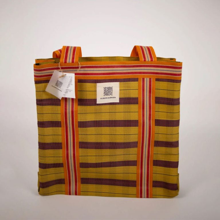 jojo shopper stor fra Olsson og jensen