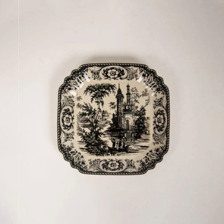 Estelle tallerken I sort fra olsson og jensen