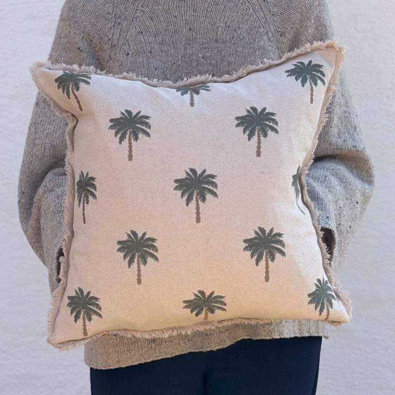 pute 50 x 50 cm med palmer fra edg