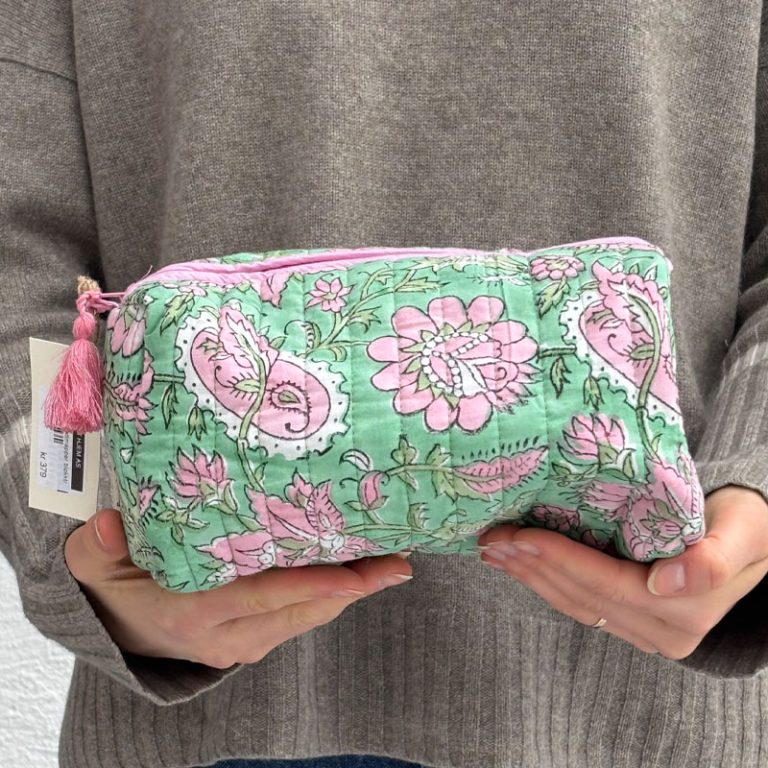 toalettmappe stor i grønn og rosa fra Anouska