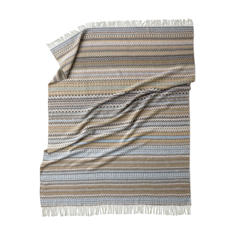 Alana Heritage pledd beige og blue fra Kitty Sablu