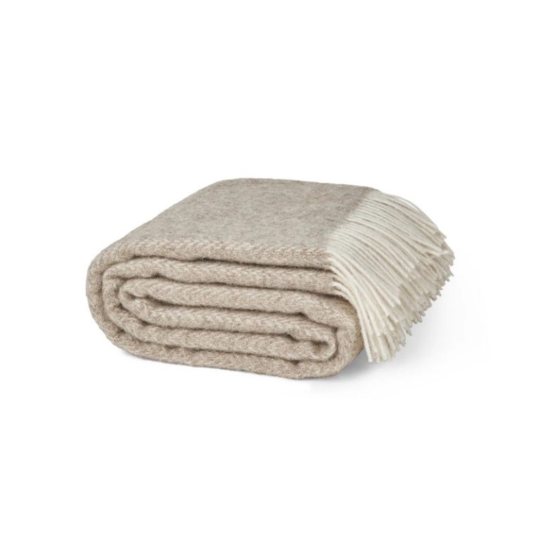 Hope pledd i beige fra Elvang