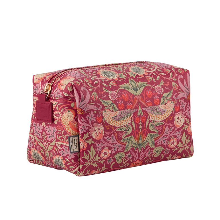 Toalettmappe-Strawberry-Thief-william-morris-sminkeveske-et-hjem