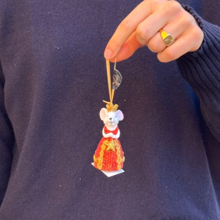 juleornamnet dronningmus fra filipiniana